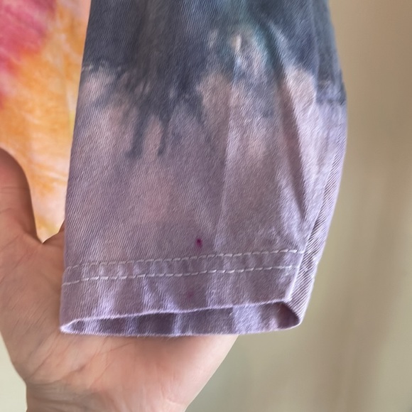 Hand tie dyed long sleeve tee - Picture 5 of 7